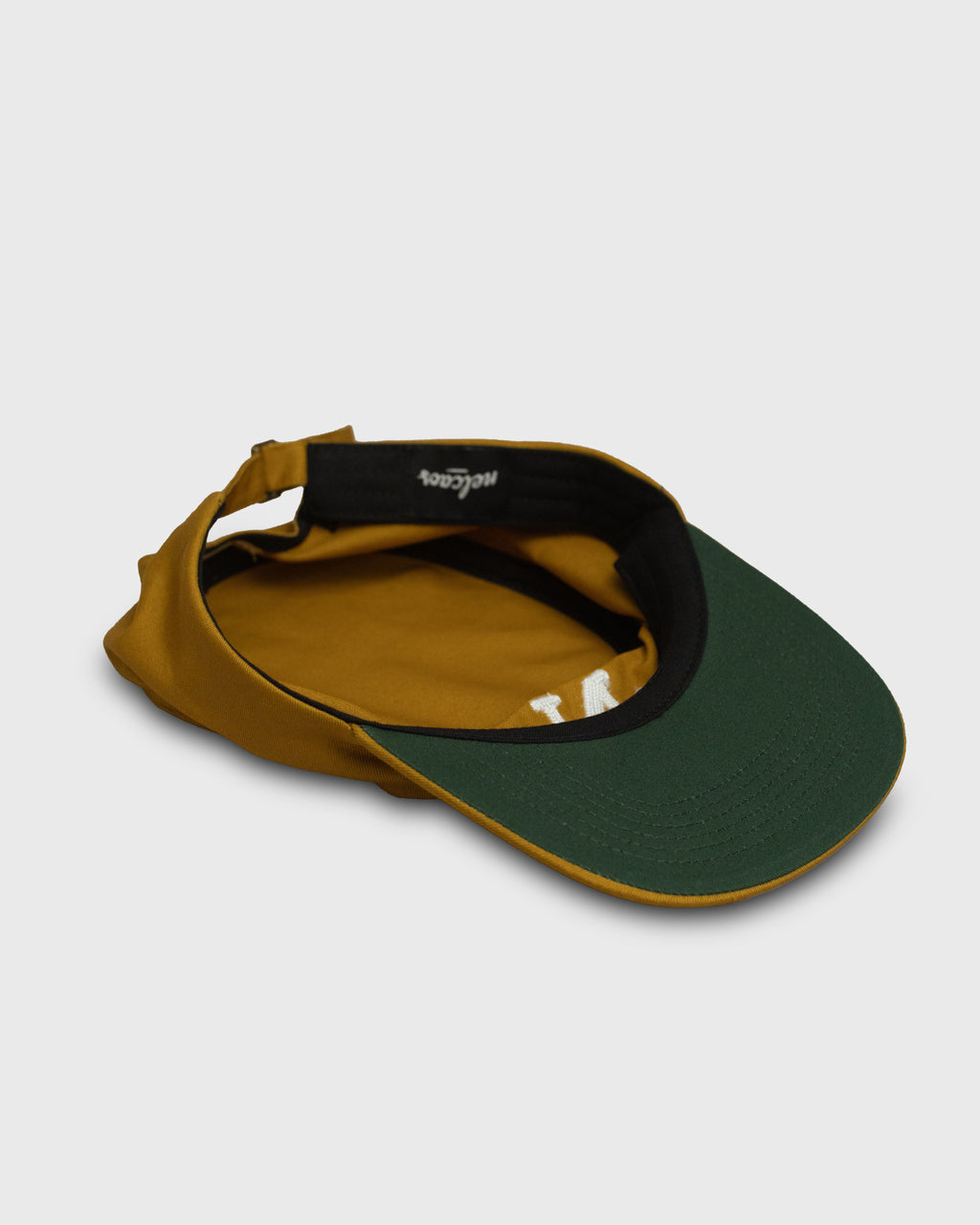 Cap "Altra Epoca" Serpe Ambra